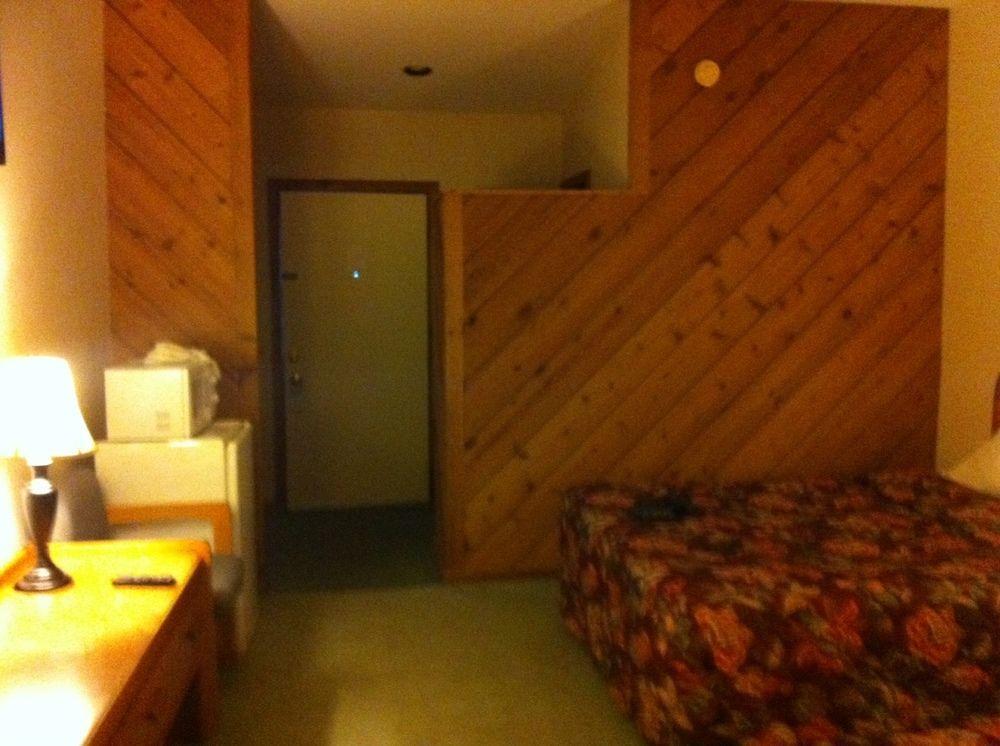 Timber Inn Motel Phillips Buitenkant foto