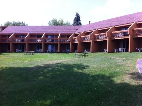 Timber Inn Motel Phillips Buitenkant foto